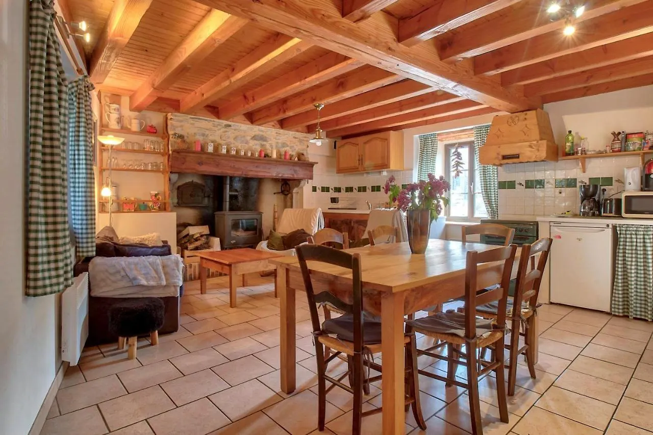 Villa Location A 5Mn De Saint Lary à Sailhan